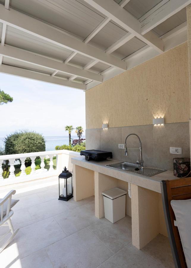 Luxury Mantinela Apartment Malinska Exterior photo