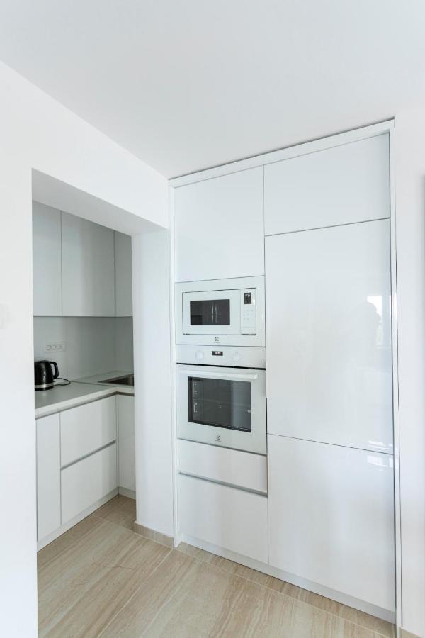 Luxury Mantinela Apartment Malinska Exterior photo